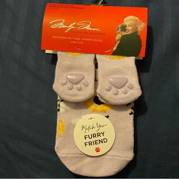 Bundle of 2 Sets Matching Pet and Owner Socks & Bows Zebra Bees Sunflowers NWT - Picture 6 of 8